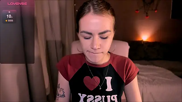 Snapshot of _selectrra chatting on 09/19/25, 07:29 selectrra online show from 09/19/25, 07:29