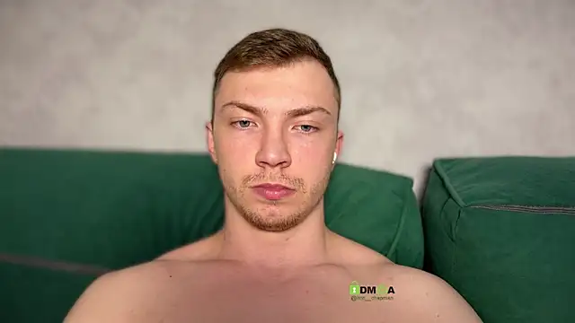 iron  chap online show from 04/12/26, 08:34