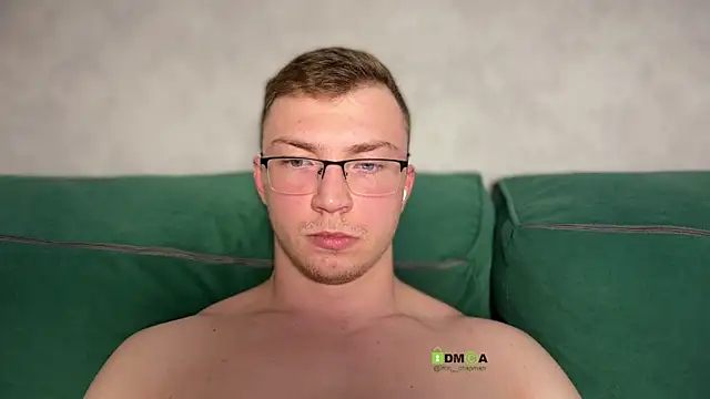 iron  chap online show from 04/08/26, 09:27