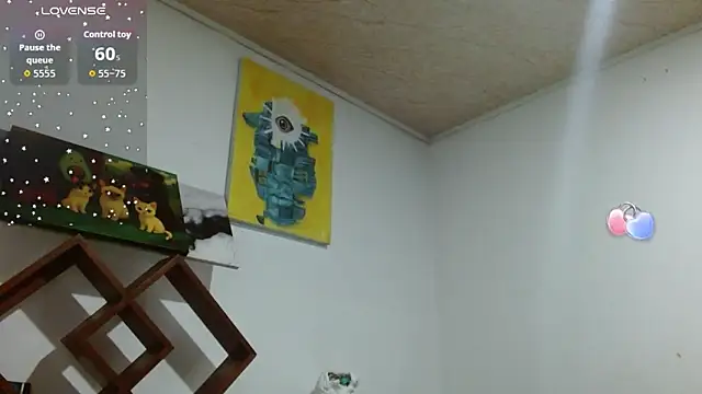 ZoeBakers  online show from 12/17/25, 04:50