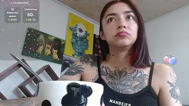 ZoeBakers  online show from 03/12/26, 05:50