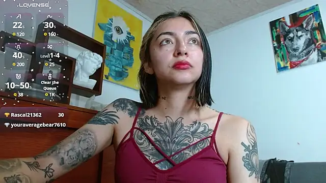 ZoeBakers  online show from 03/19/25, 06:23