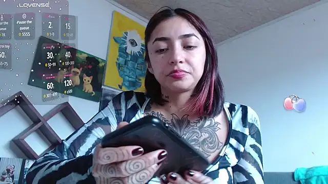 ZoeBakers  online show from 02/13/26, 05:24