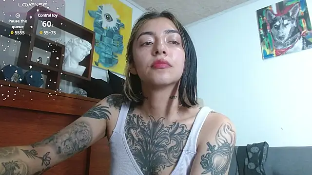 ZoeBakers  online show from 03/22/25, 03:20