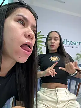 Snapshot of dominantandsubmissiveshow chatting on 02/26/25, 02:49 dominantandsubmissiveshow online show from 02/26/25, 02:49