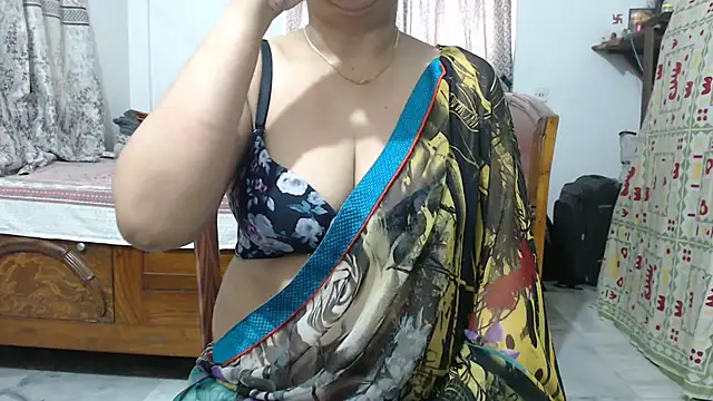 Snapshot of sexy_jaaan chatting on 07/15/26, 02:51 sexy jaaan online show from 07/15/26, 02:51