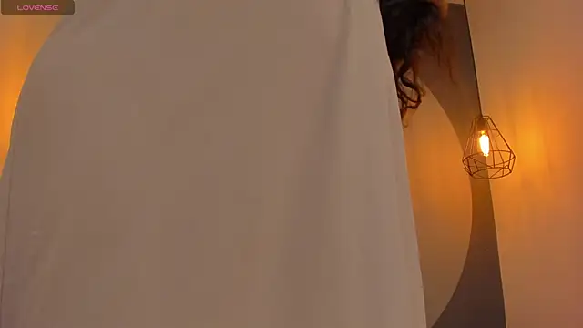 sarita duque online show from 03/29/26, 01:02