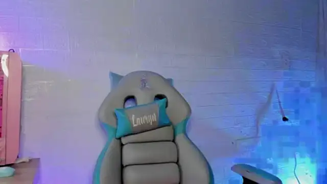 Lauryn muller online show from 05/09/26, 08:28