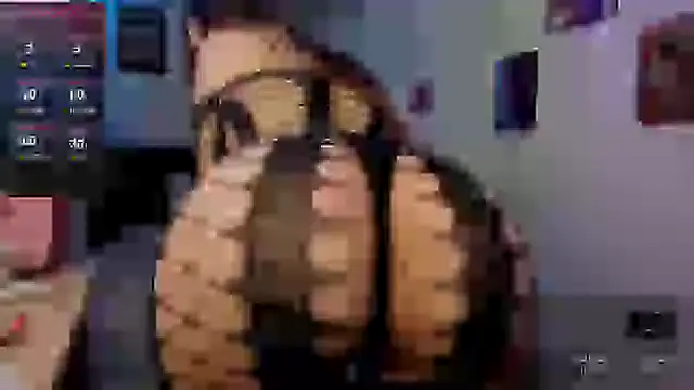 Lauryn muller online show from 01/26/25, 09:19