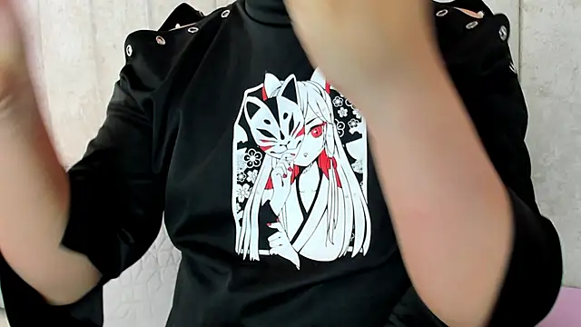 Snapshot of Satuurn_ chatting on 01/29/25, 02:53 Satuurn online show from 01/29/25, 02:53