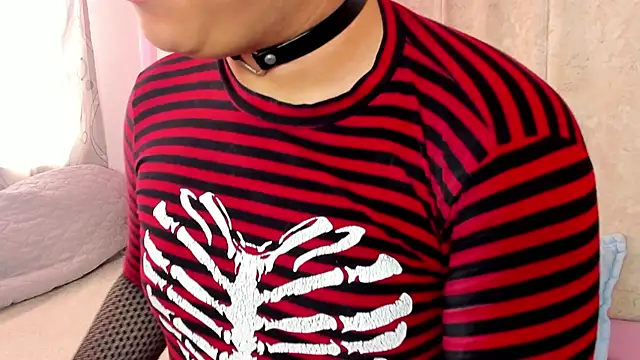 Snapshot of Satuurn_ chatting on 02/08/25, 03:53 Satuurn online show from 02/08/25, 03:53