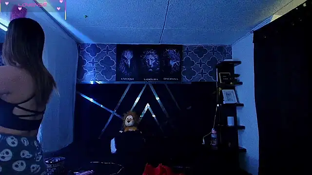 Zoe olsen online show from 12/04/25, 05:34