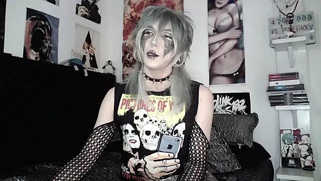 kiiler queen online show from 06/18/26, 08:14
