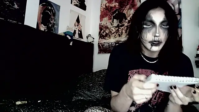 kiiler queen online show from 05/29/26, 02:45