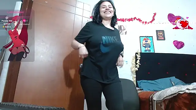 Saray extrovert  online show from 11/01/25, 05:57