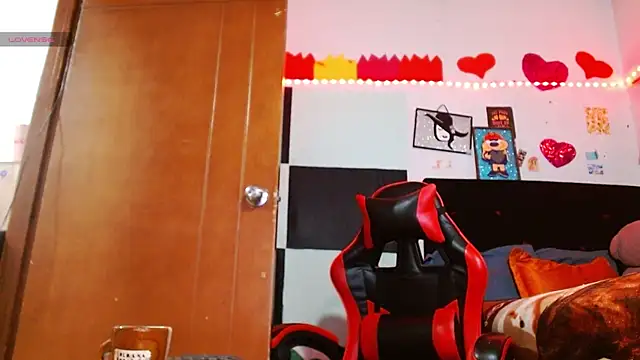 Saray extrovert  online show from 04/12/26, 03:32