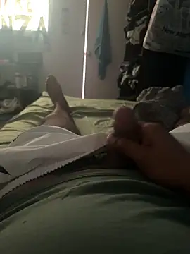 Snapshot of Kammxxx chatting on 04/08/26, 02:40 Kammxxx online show from 04/08/26, 02:40