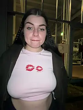 EllyNora online show from 07/15/26, 08:49