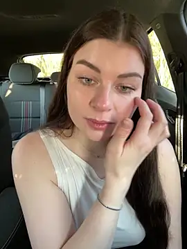 EllyNora online show from 03/19/26, 04:07