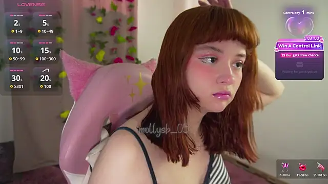 molly russell online show from 12/16/25, 05:17