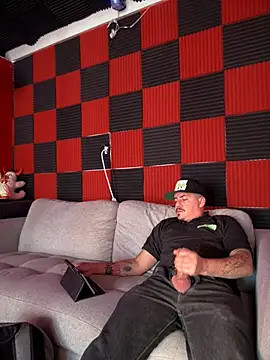 PeterGrandee online show from 02/19/25, 11:36