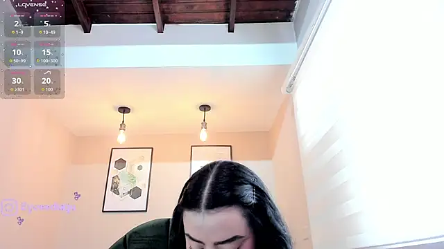 Paula Desousa online show from 07/04/26, 07:07