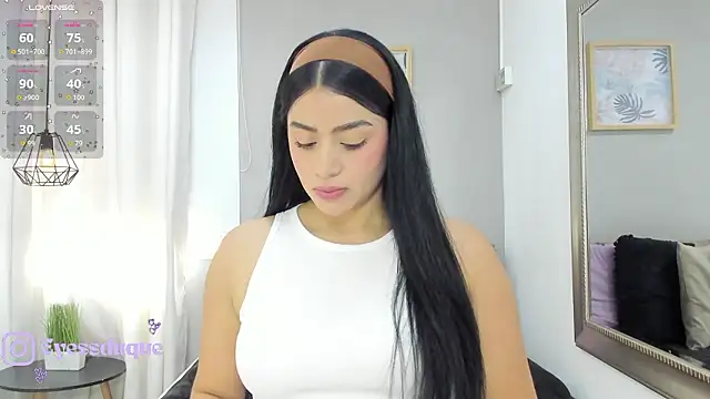 Paula Desousa online show from 02/12/26, 05:45