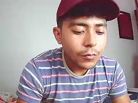 Snapshot of wailer_ chatting on 12/30/24, 05:02 wailer online show from 12/30/24, 05:02