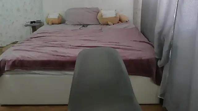 juliettkalen online show from 04/12/26, 05:22