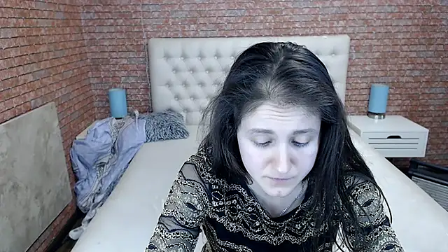 Snapshot of Holliy_Cooper chatting on 03/10/25, 04:46 Holliy Cooper online show from 03/10/25, 04:46