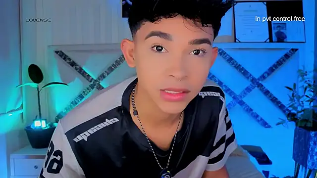 Austin connor  online show from 01/15/26, 09:56