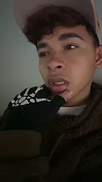 Austin connor  online show from 10/25/25, 05:06