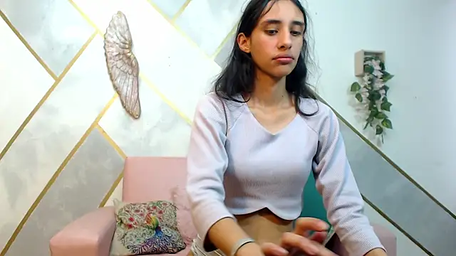 RoxanaCyrano  online show from 11/20/25, 08:31