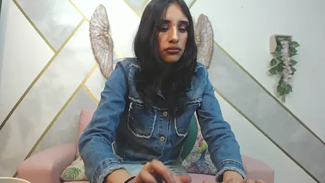 RoxanaCyrano  online show from 01/09/25, 10:31