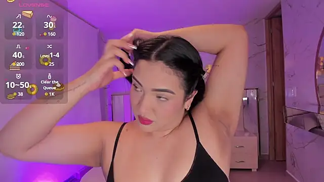 Snapshot of stephania_diamond chatting on 12/08/24, 03:40 stephania diamond online show from 12/08/24, 03:40