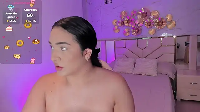 Snapshot of stephania_diamond chatting on 12/05/24, 03:09 stephania diamond online show from 12/05/24, 03:09