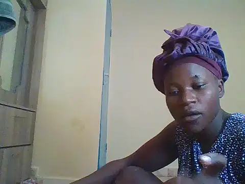 prettychic5 online show from 11/02/25, 07:57