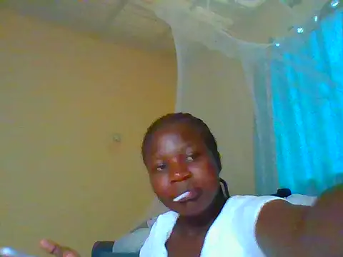 prettychic5 online show from 04/14/26, 02:55