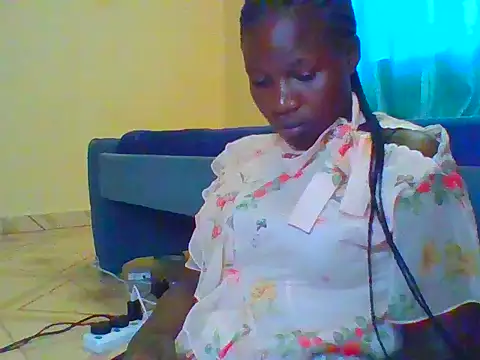 prettychic5 online show from 04/07/26, 09:22