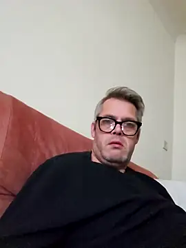 adriaan1975 online show from 10/01/25, 07:57