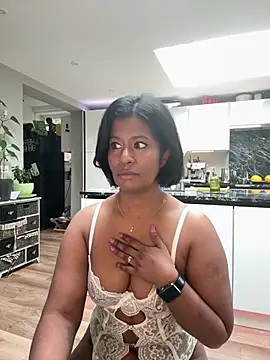 RoseMelanie online show from 03/24/26, 07:52