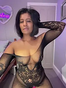 RoseMelanie online show from 12/15/25, 08:09