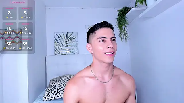 Snapshot of Matty_Adams chatting on 02/28/25, 03:48 Matty Adams online show from 02/28/25, 03:48