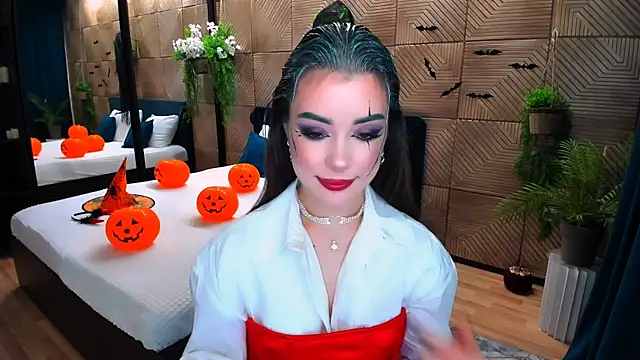 Snapshot of PutOnRepeat chatting on 10/31/25, 01:24 PutOnRepeat online show from 10/31/25, 01:24