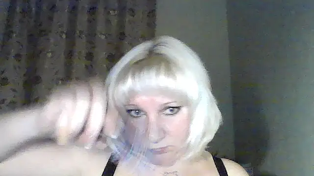 MeilomaWesa online show from 12/03/25, 07:13