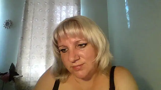 MeilomaWesa online show from 10/02/25, 01:03