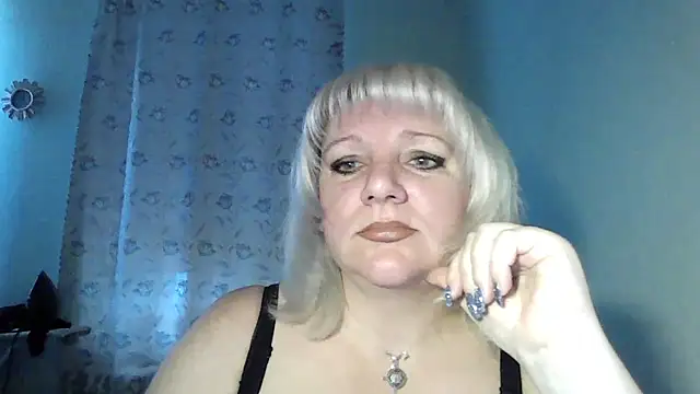 MeilomaWesa online show from 10/19/25, 07:00