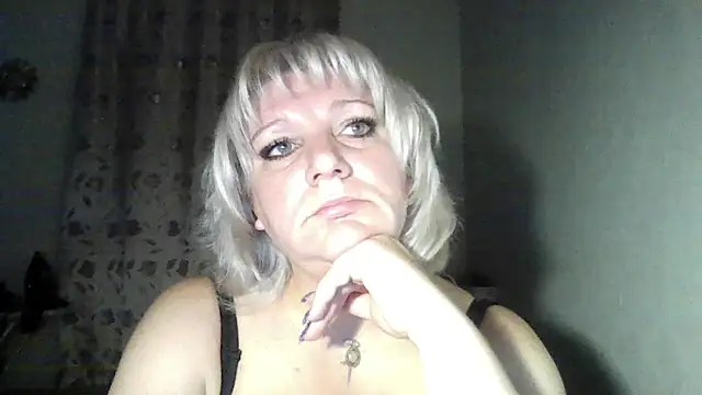 MeilomaWesa online show from 10/04/25, 03:13