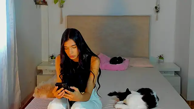 katt pelaez online show from 02/02/26, 08:52