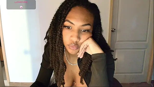 im alivys  online show from 06/20/26, 11:10